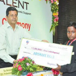 1 Lac Winning Student